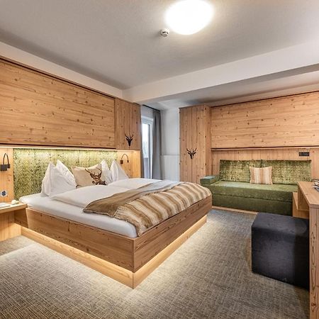Jugendhotel Gruber グロースアルル エクステリア 写真
