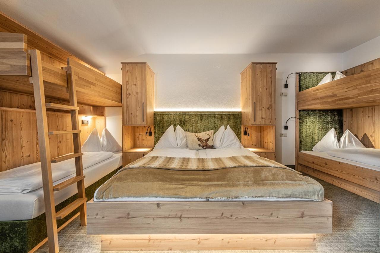 Jugendhotel Gruber グロースアルル エクステリア 写真
