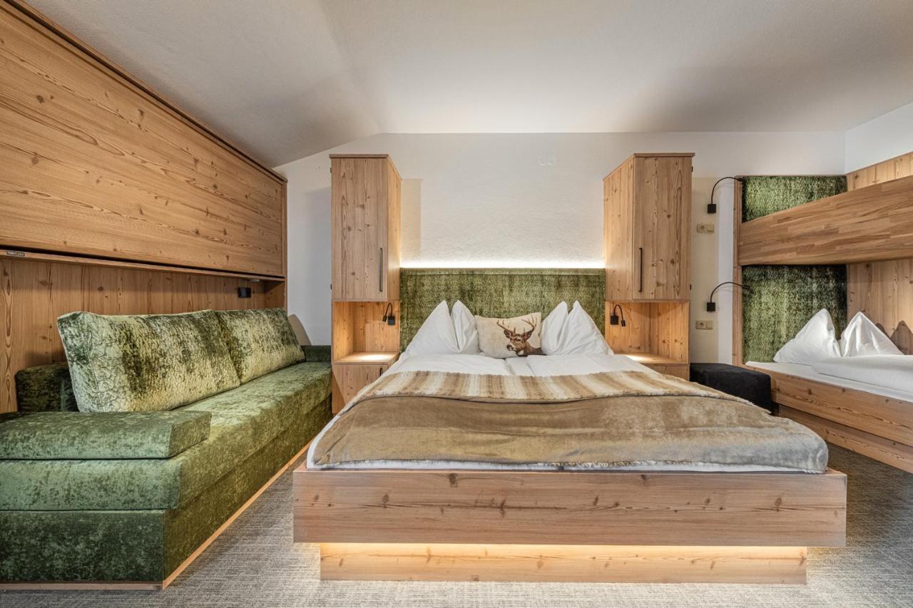 Jugendhotel Gruber グロースアルル エクステリア 写真